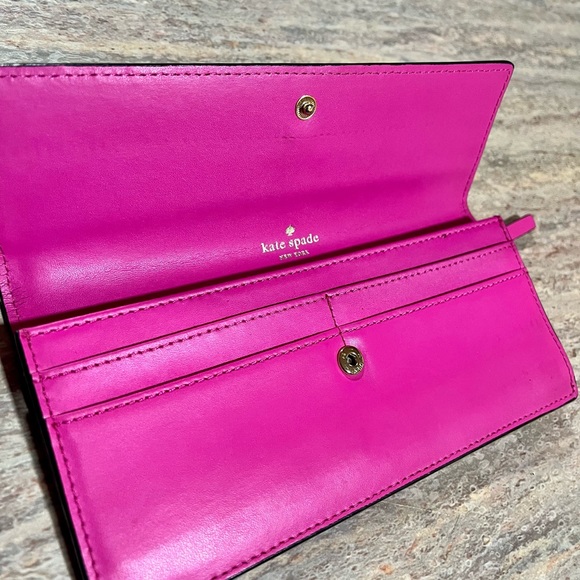 Kate Spade ♠️ fuchsia clutch - Picture 14 of 15